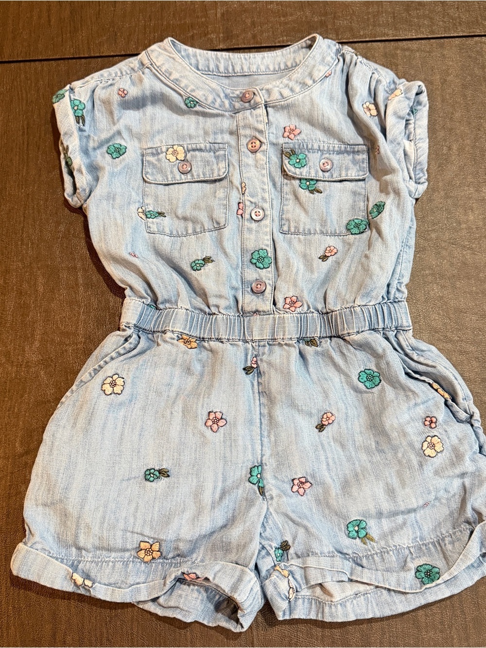 Vineyard Vines Girls Floral Embroidered Chambray Romper Sz XS (5-6)